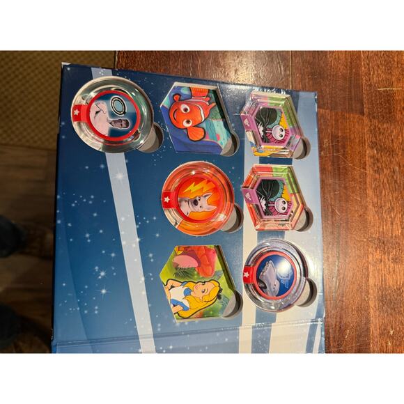 Disney Infinity Video Game for Xbox 360 with Book of Power Discs-Complete in Box - Picture 6 of 11